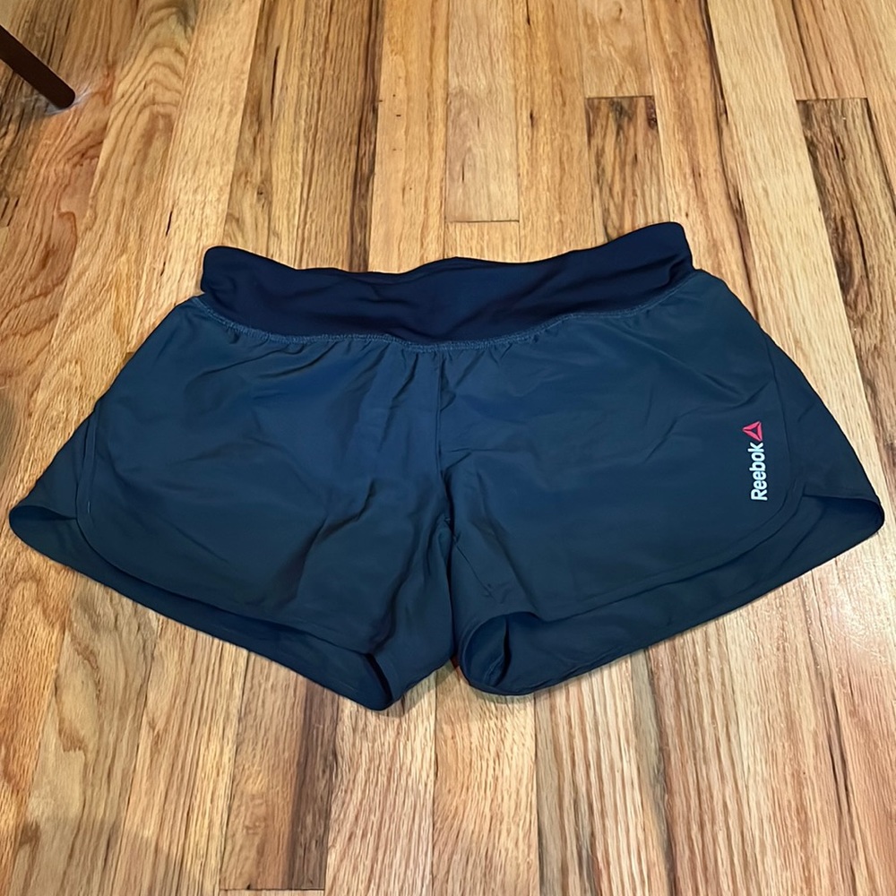 Reebok Dark Gray Shorts Women’s Small Fitness Running